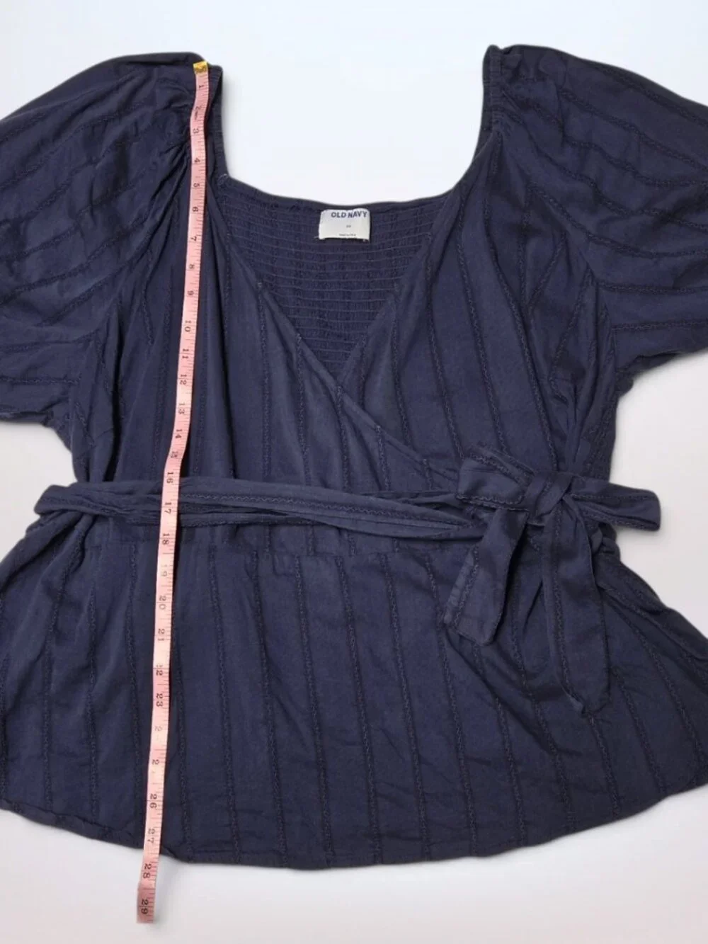 Old Navy Navy Blue Puff-Sleeve Smocked Dobby-Stripe Wrap Blouse (Size 3X)
